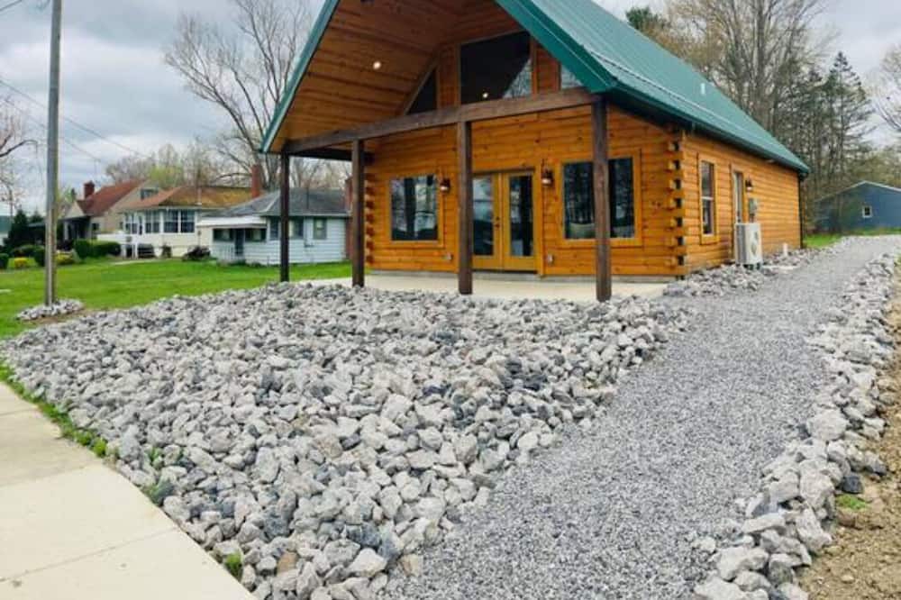 Photo of Outdoor in Craig Beach