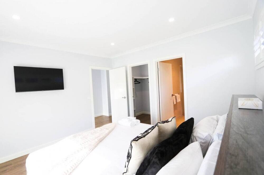 Photo of Others in Kialla