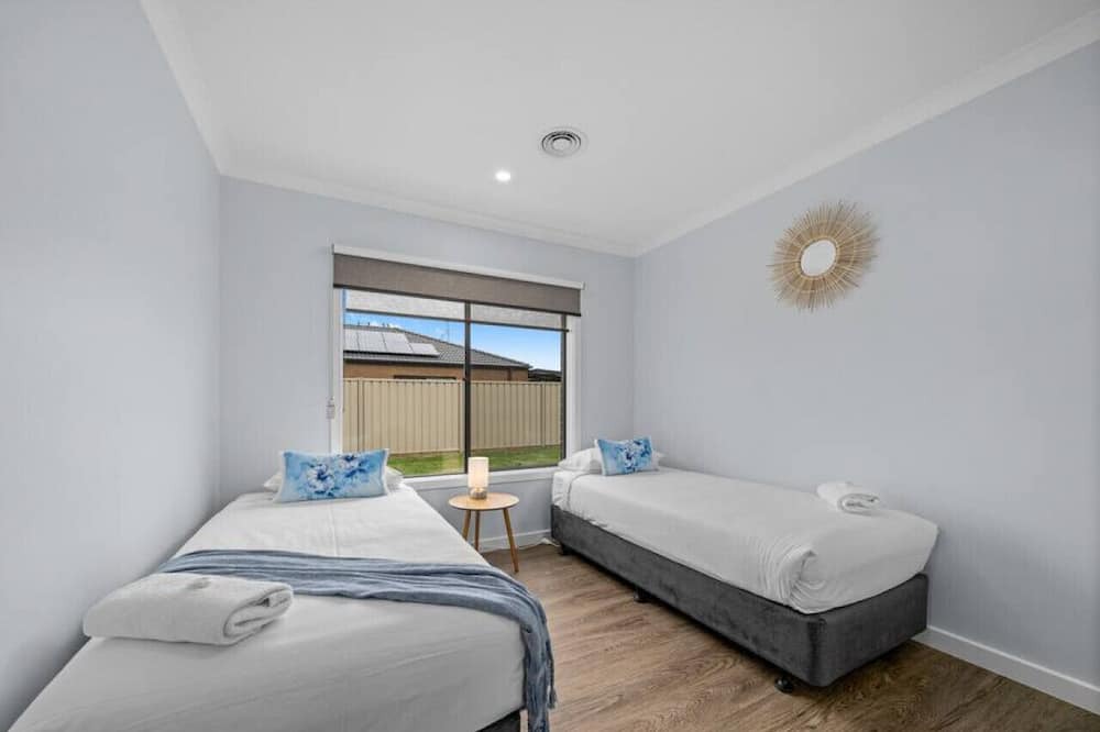 Photo of Others in Kialla