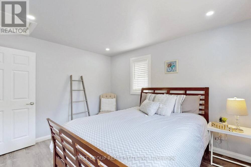 Photo of Bedroom in Coboconk