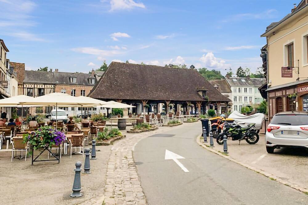 Photo of Others in Les Hogues