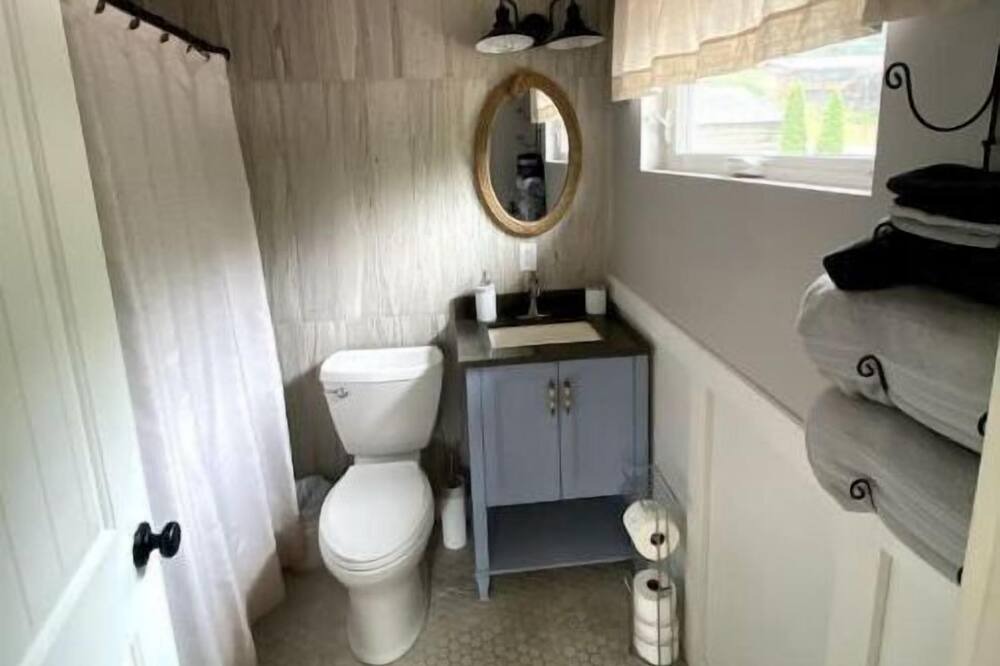 Photo of Bathroom in Ligonier