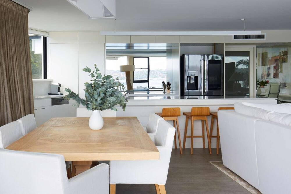 Photo of Others in Darling Point