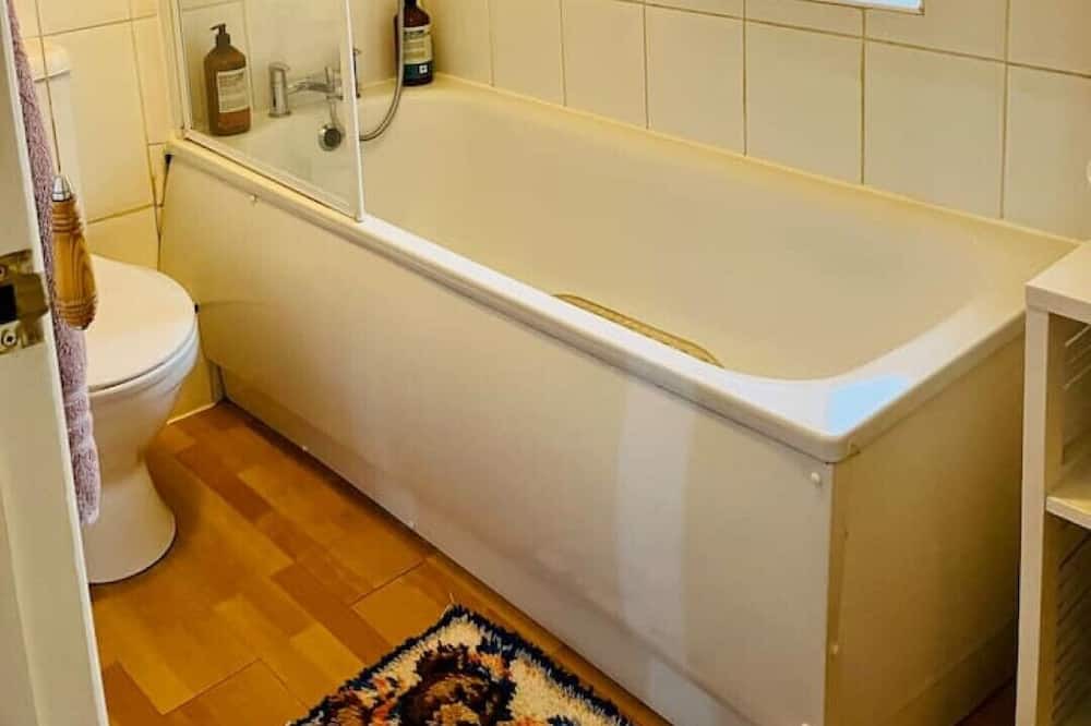 Photo of Bathroom in Walton-on-Thames