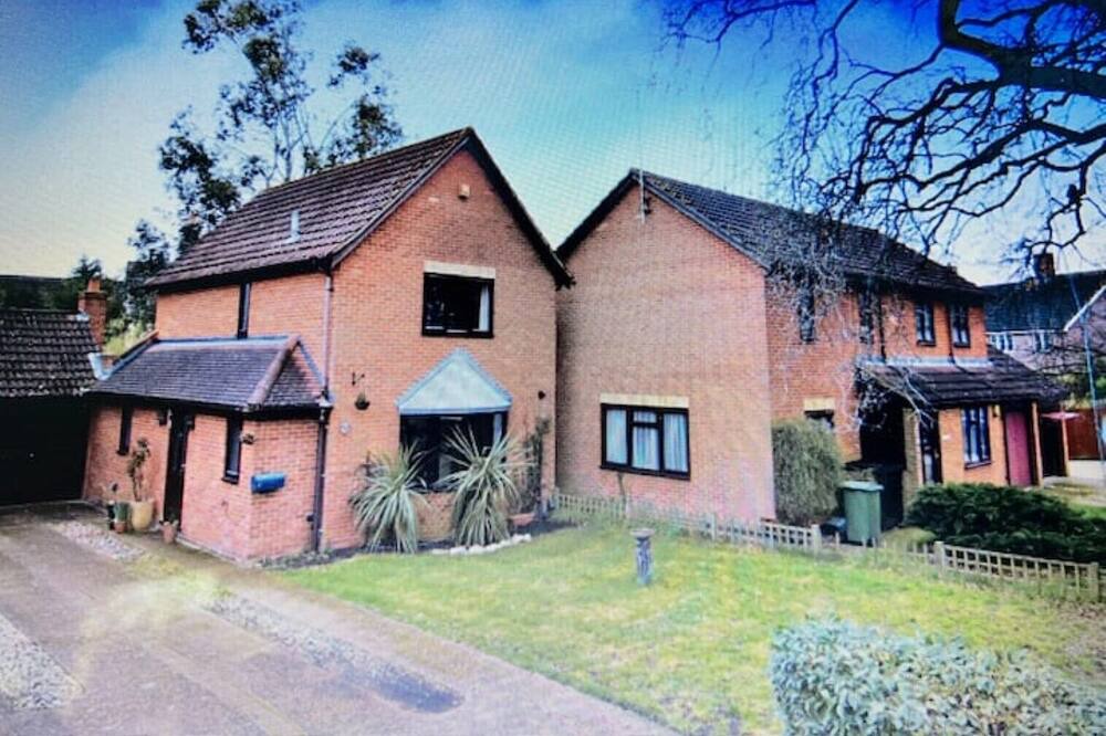 Photo of Outdoor in Walton-on-Thames