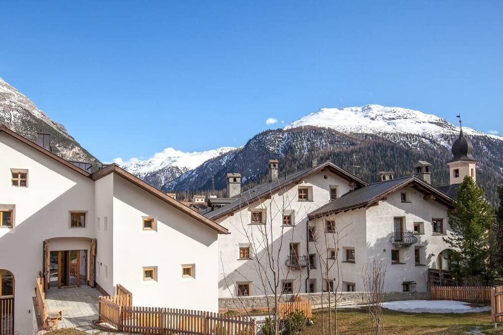 Photo of Outdoor in La Punt-Chamues-ch