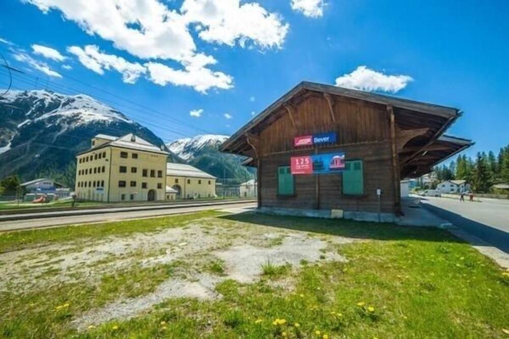 Photo of Outdoor in Bever