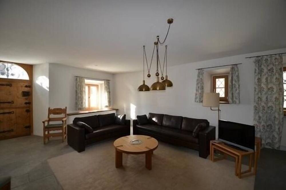 Photo of Livingroom in Bever