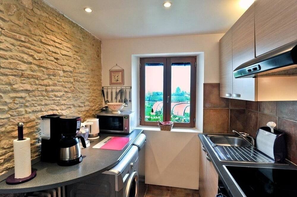 Photo of Kitchen in Saint-Wambert-des-Trois-Vallees