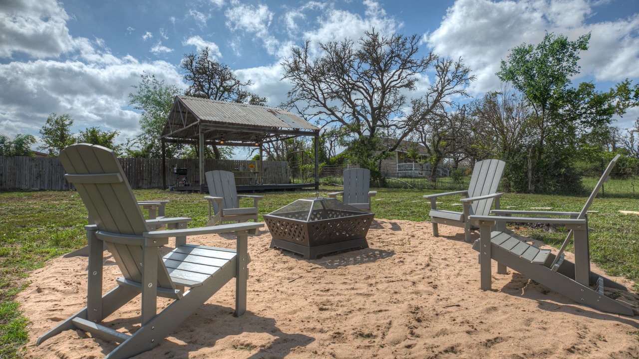 Photo of Outdoor in Harper