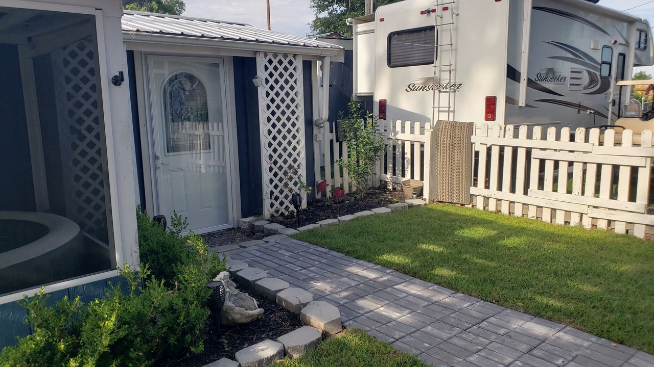 Photo of Outdoor in Lake Park