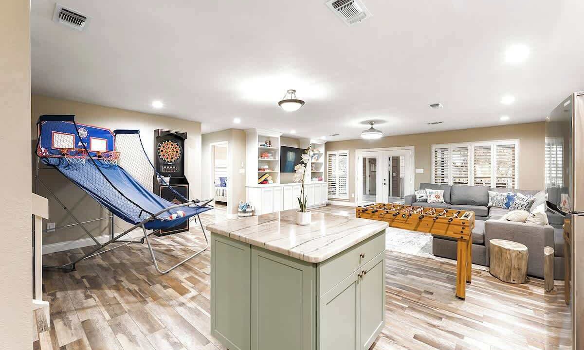 Photo of Bedroom in Horseshoe Bay