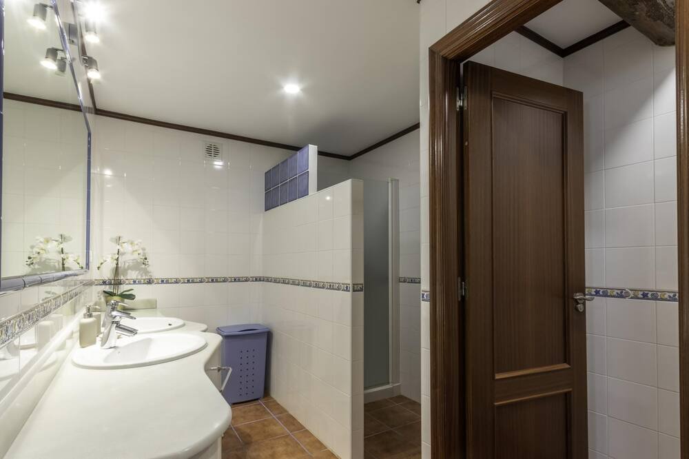Photo of Bathroom in Castro Urdiales