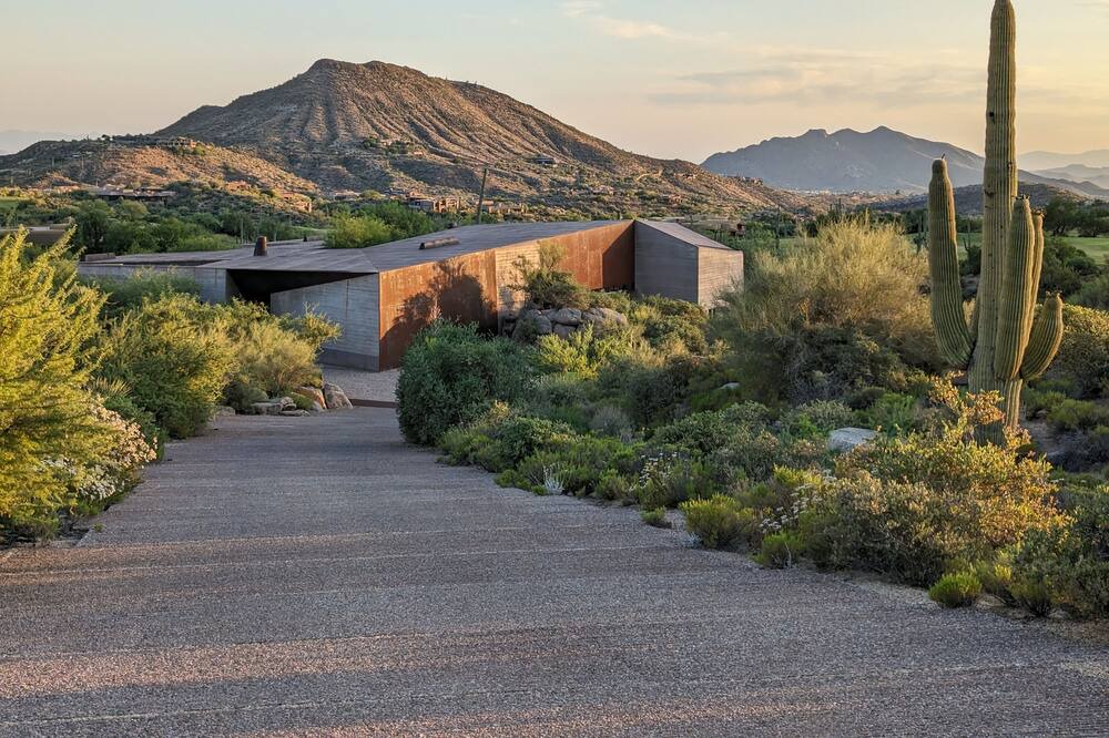Photo of Others in Desert Mountain