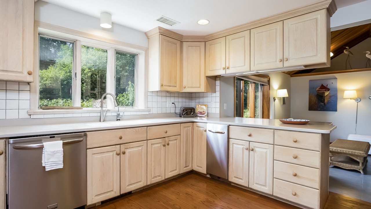 Photo of Kitchen in South Duxbury