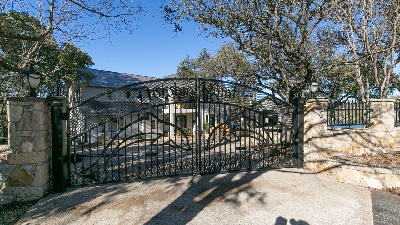 Photo of Outdoor in Burnet
