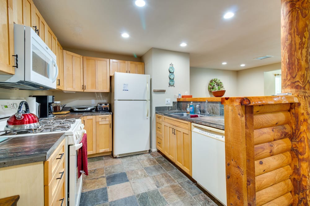 Photo of Kitchen in Diamond City