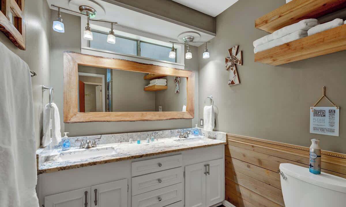 Photo of Bathroom in New Braunfels