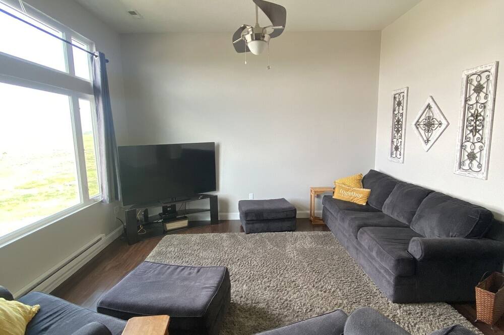Photo of Livingroom in Brule