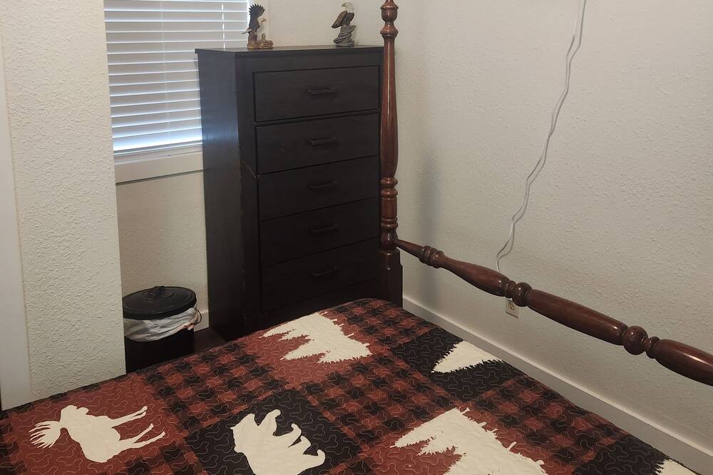 Photo of Bedroom in Umatilla