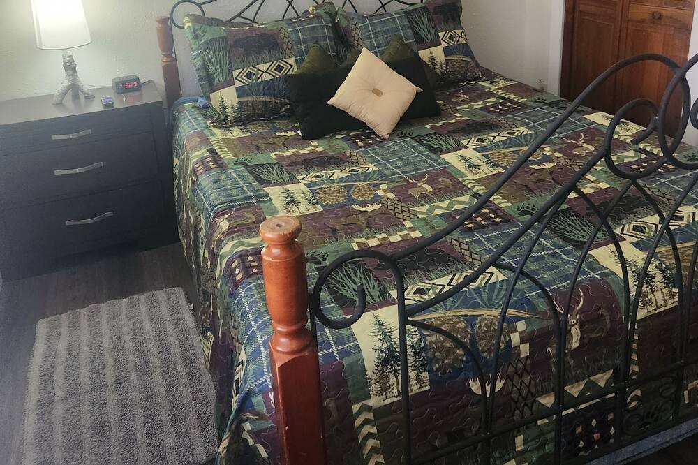 Photo of Bedroom in Umatilla