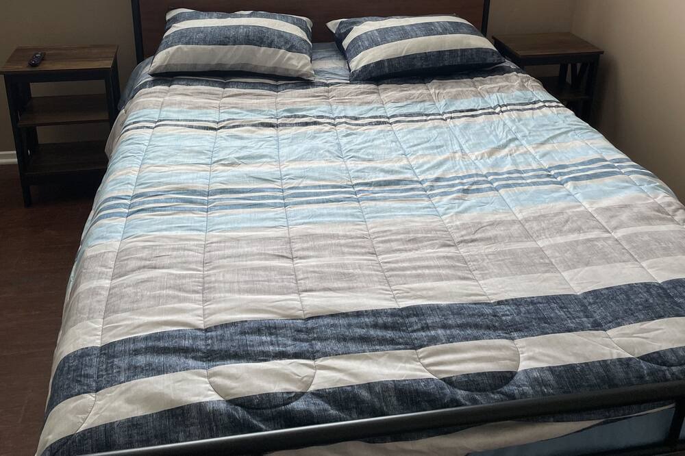 Photo of Bedroom in Calimesa