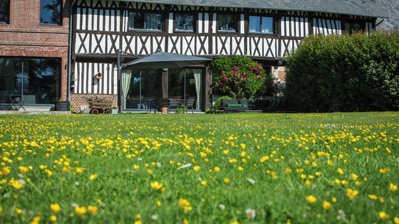 Photo of Patio Balcony in Yebleron