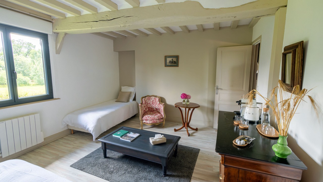 Photo of Outdoor in Yebleron