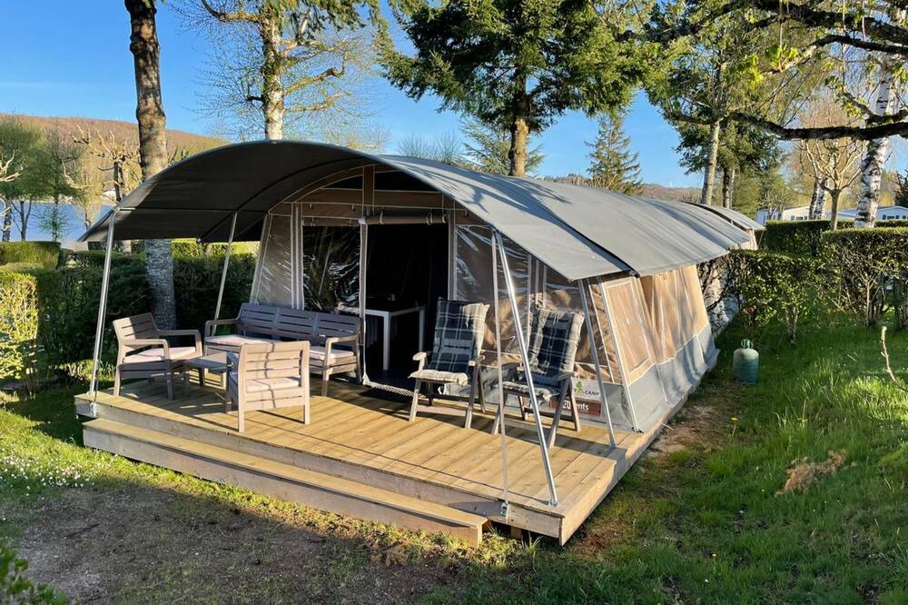 Photo of Outdoor in Salles-Curan
