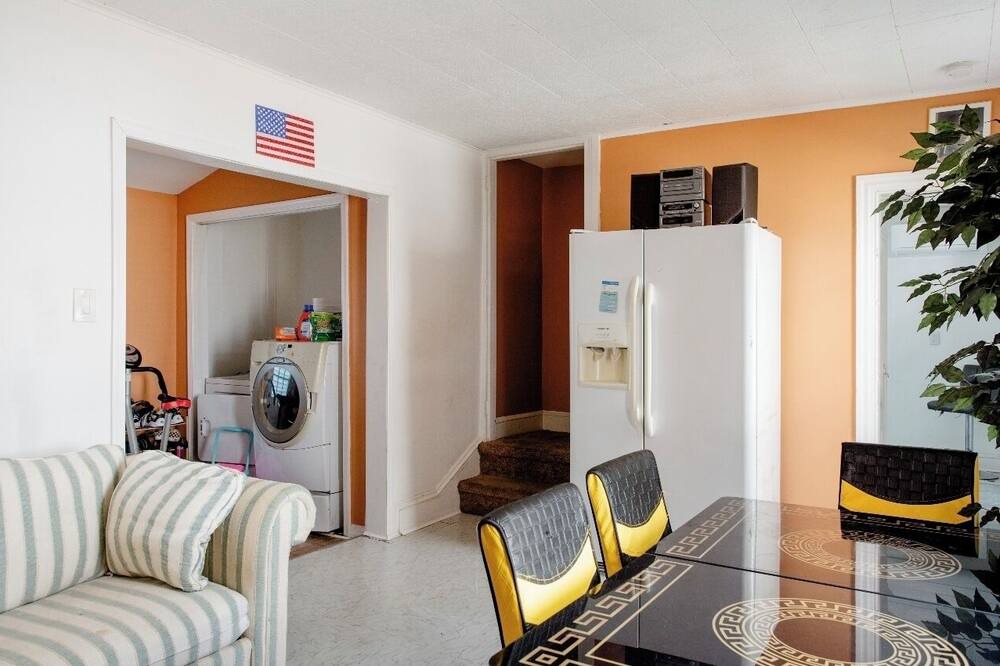 Photo of Livingroom in Pottstown