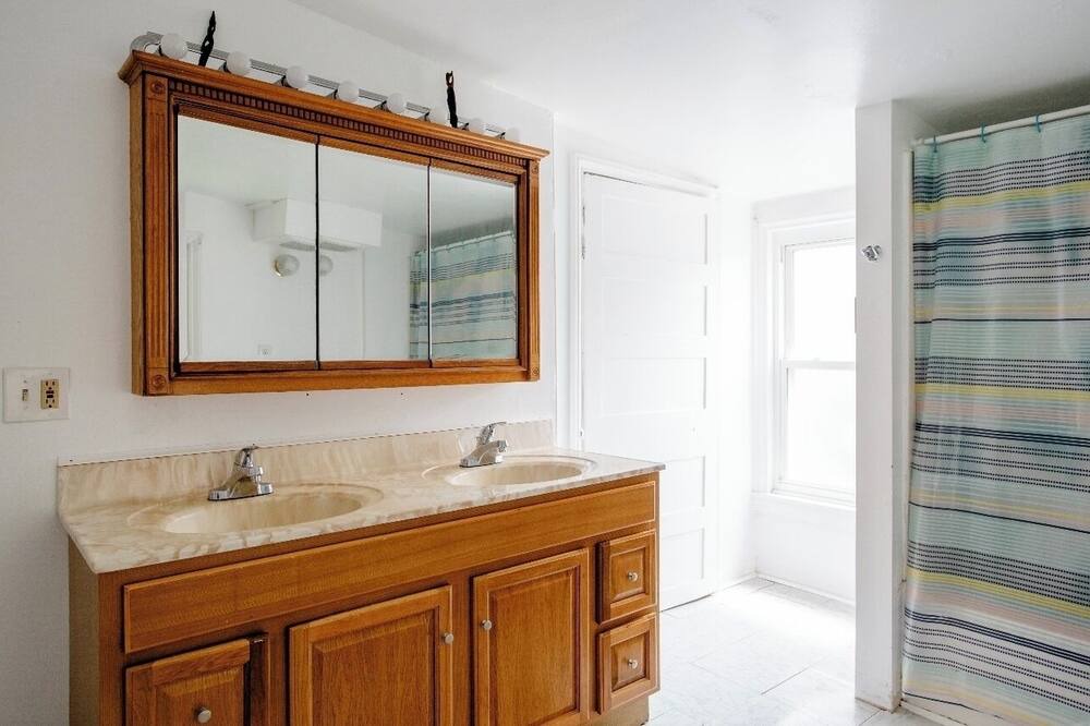 Photo of Bathroom in Pottstown