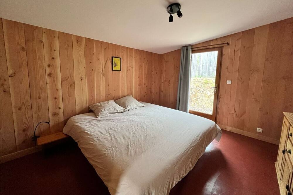 Photo of Bedroom in Boulc