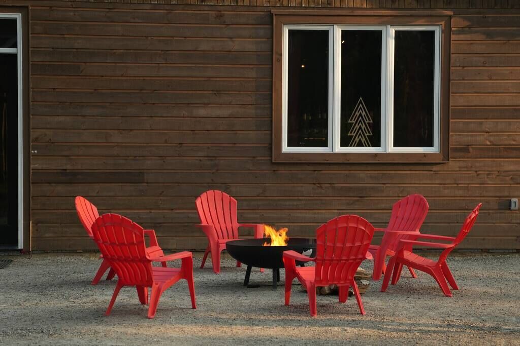 Photo of Patio Balcony in Algonquin Highlands
