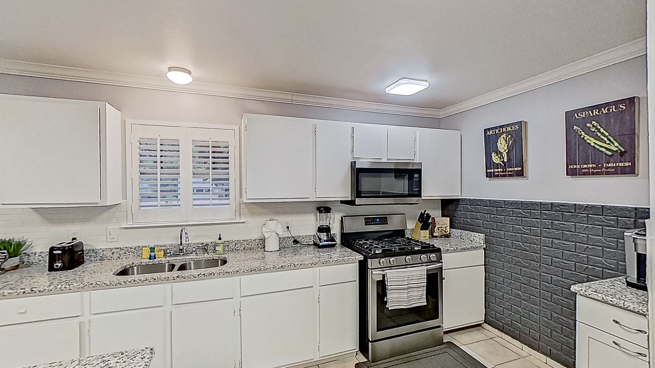 Photo of Kitchen in Midtown