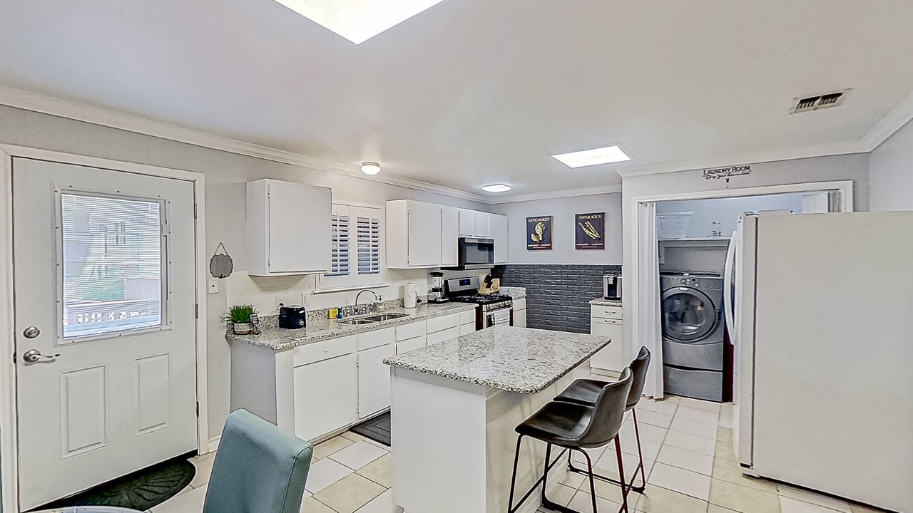 Photo of Kitchen in Midtown