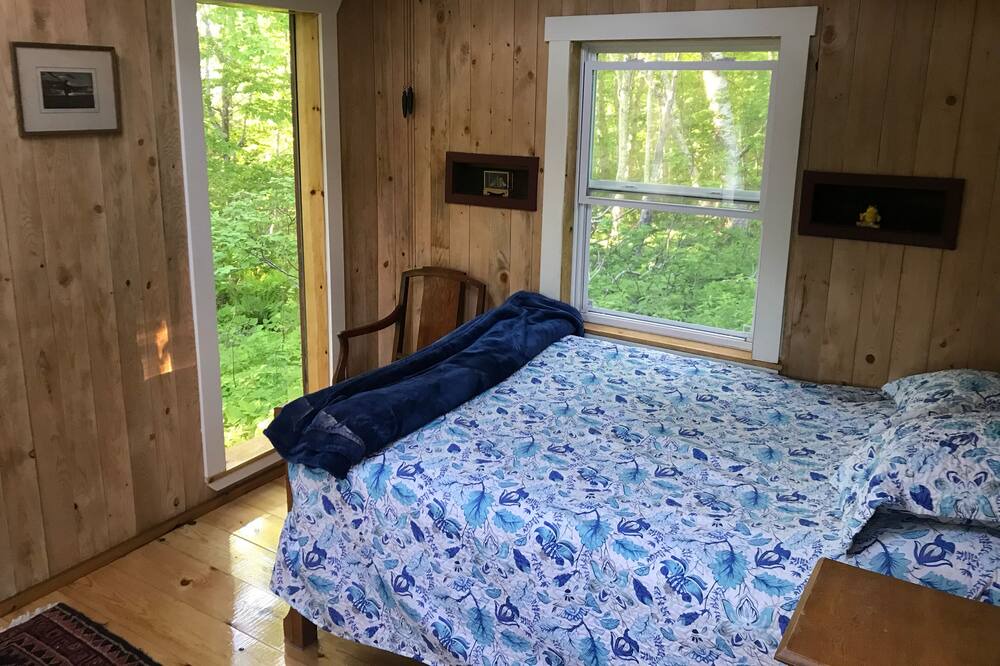 Photo of Bedroom in Annapolis County