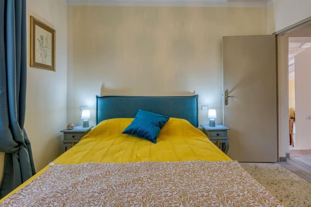 Photo of Bedroom in Saint-Laurent-La-Vernede