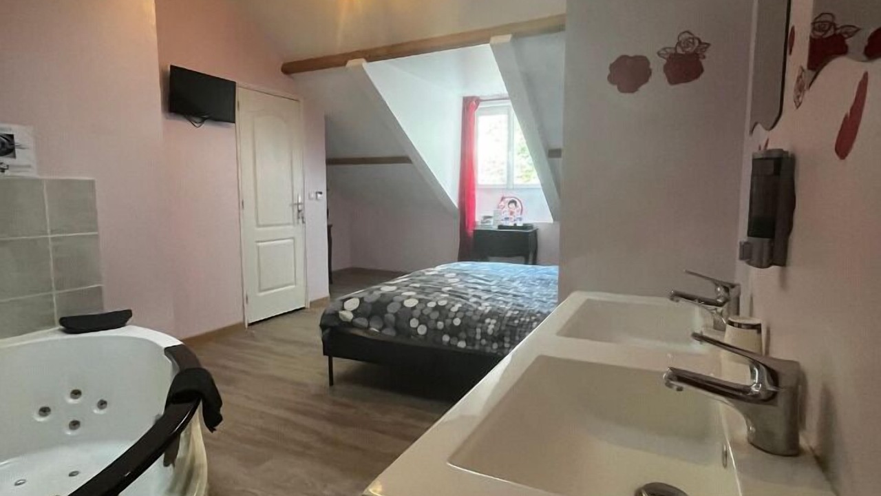 Photo of Bedroom in Farceaux