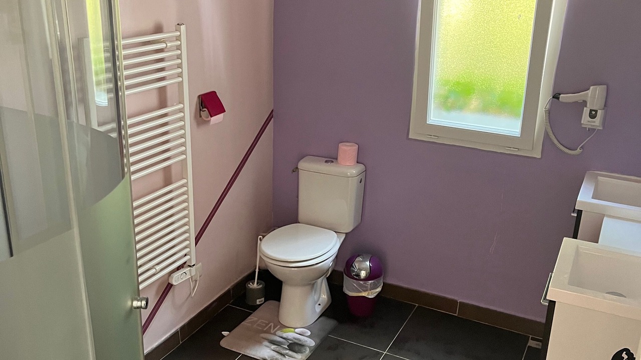 Photo of Bathroom in Farceaux