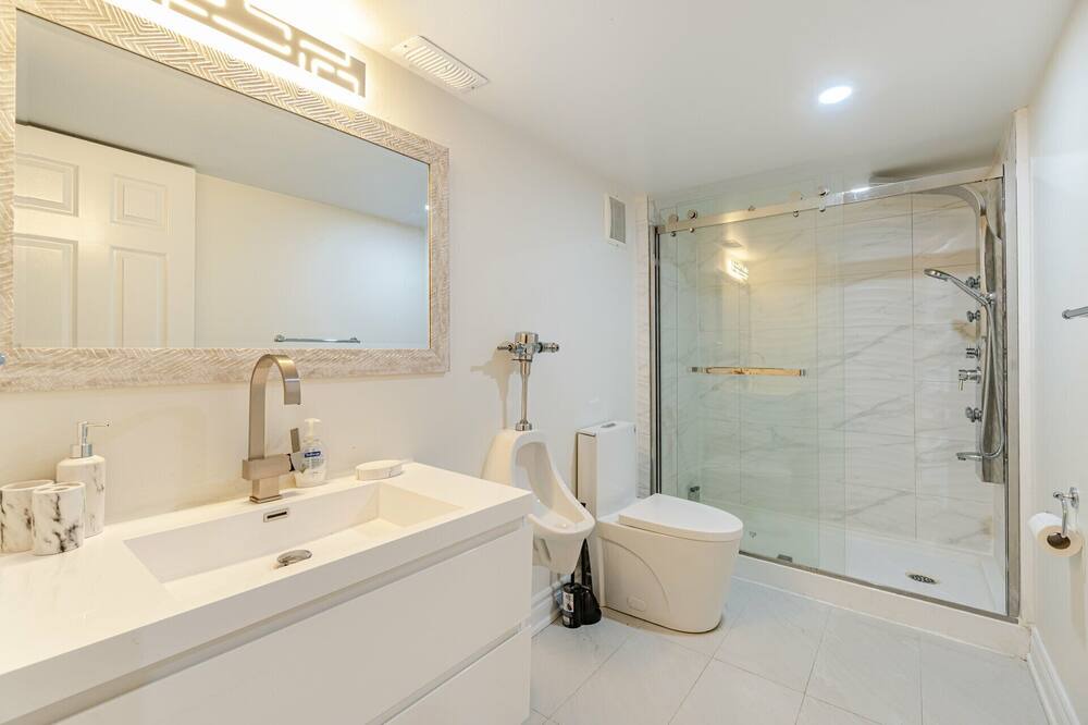 Photo of Bathroom in Sheridan