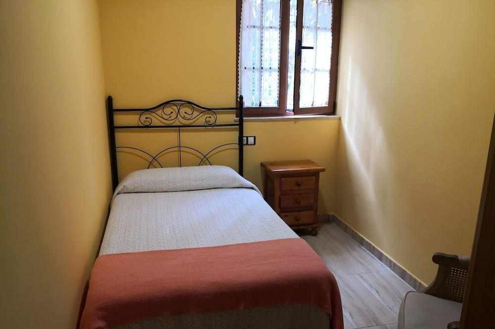 Photo of Bathroom in Duenas