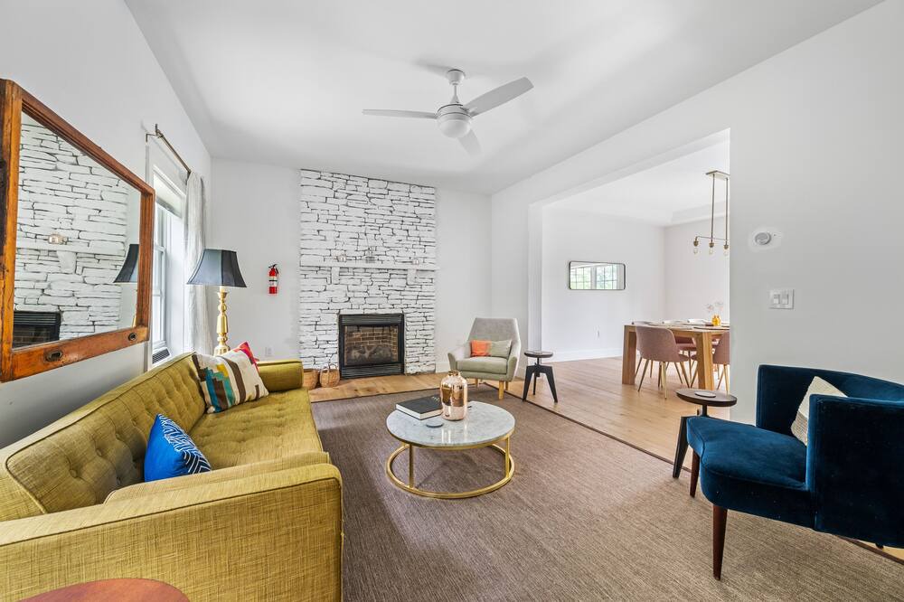 Photo of Livingroom in Kerhonkson