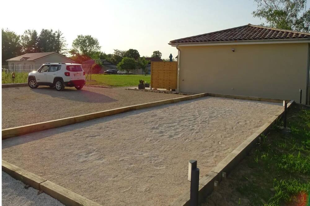 Photo of Outdoor in Cuisery