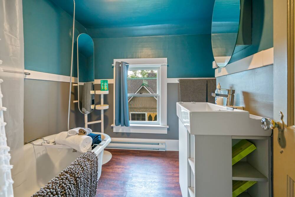Photo of Bedroom in Fort Erie