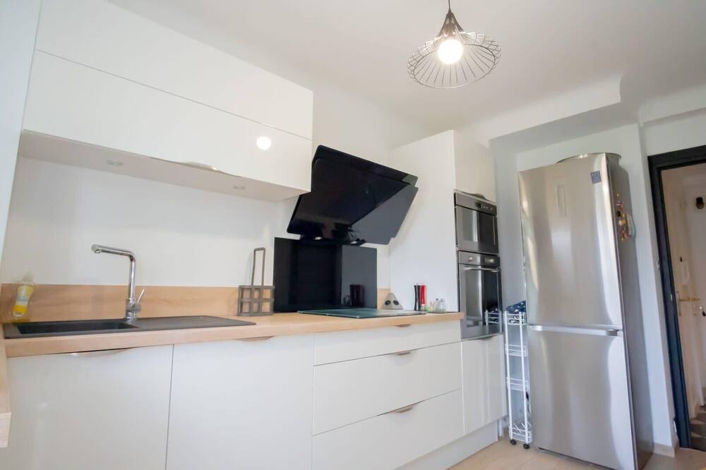 Photo of Kitchen in Haussonville-Blandan-Mon Desert-Saurupt