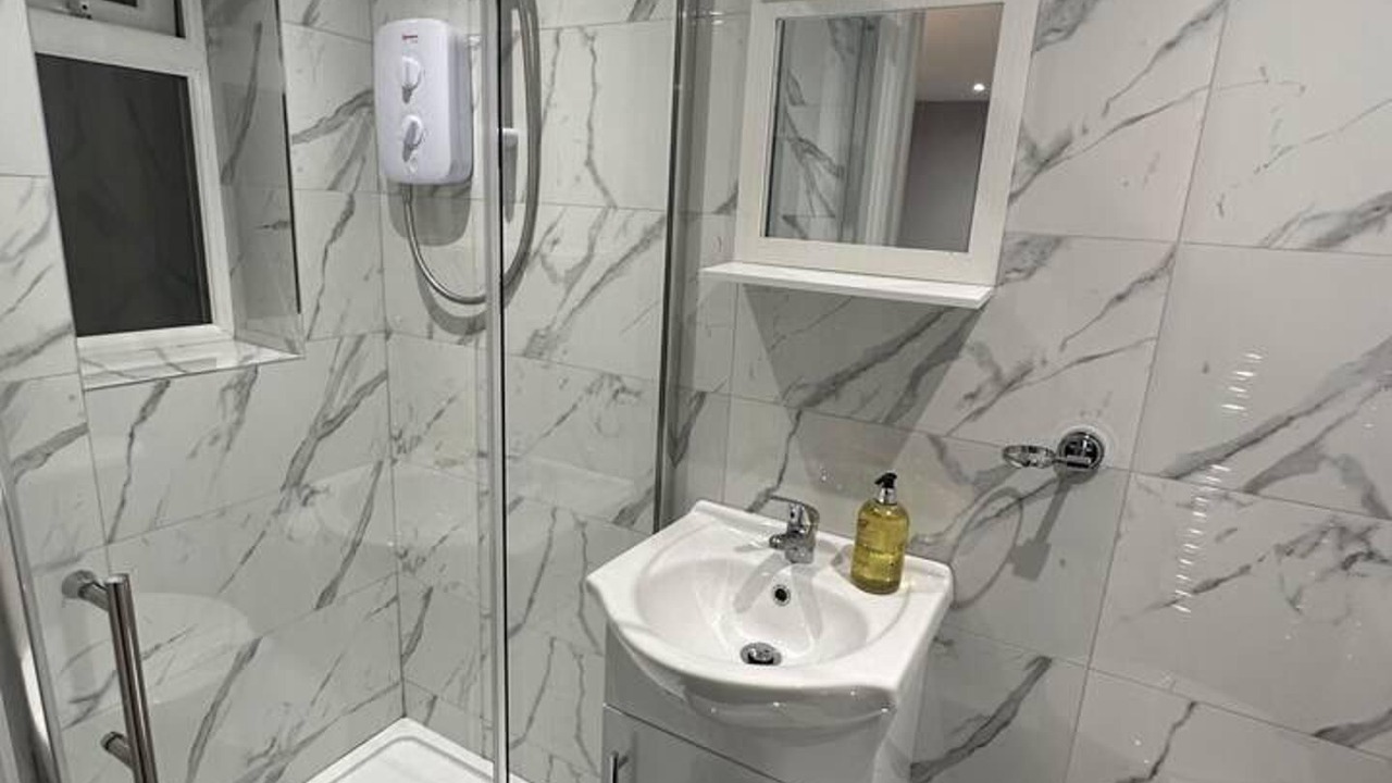 Photo of Bathroom in Luton