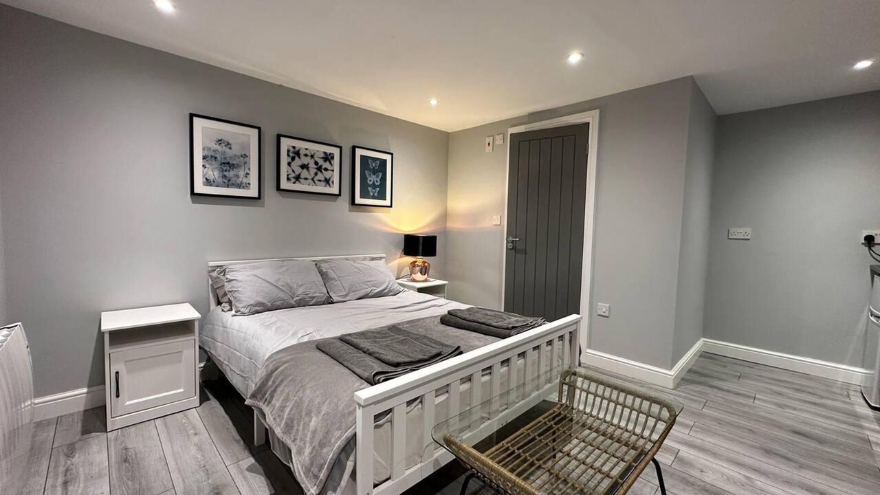 Photo of Others in Luton