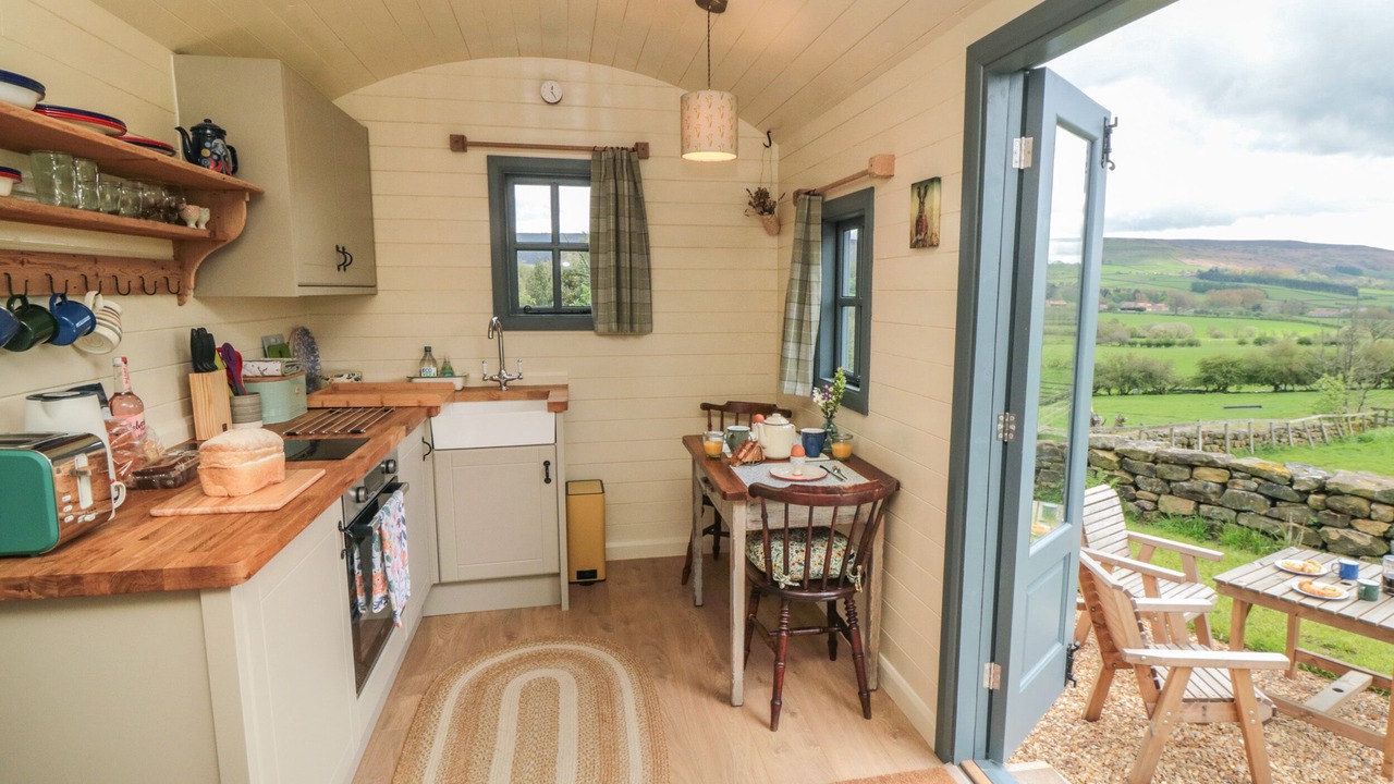 Photo of Others in Chop Gate