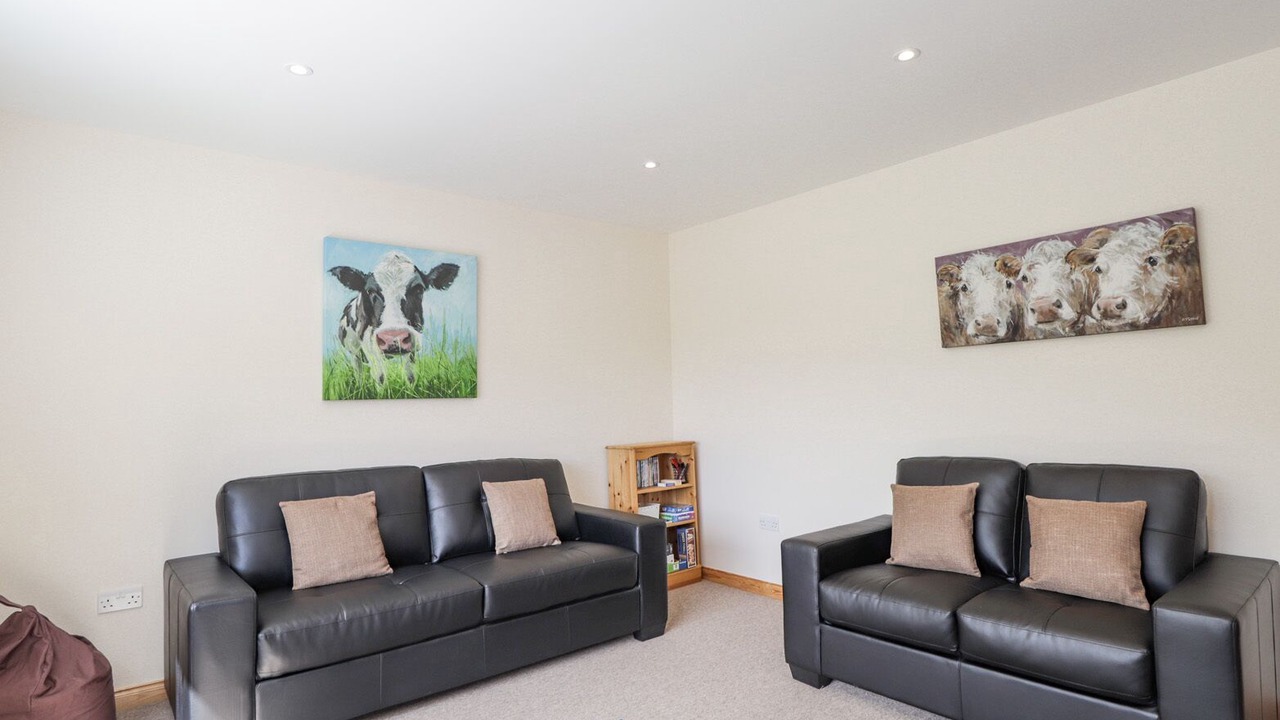 Photo of Livingroom in Glen Urquhart