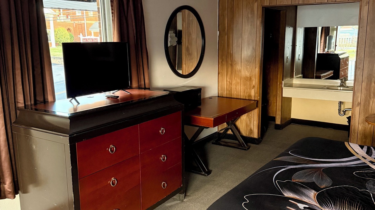 Photo of Bedroom in Stuart